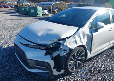 2020 Toyota Corolla Se z USA, uszkodzony, nr VIN 5YFS4RCE4LP049351
